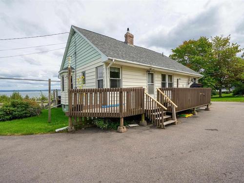 403 Shore Road, Bay View, NS 