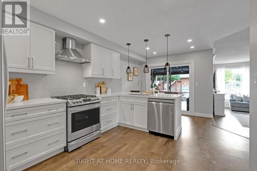 178 High Street, Clarington (Bowmanville), ON - Indoor Photo Showing Kitchen With Stainless Steel Kitchen With Upgraded Kitchen