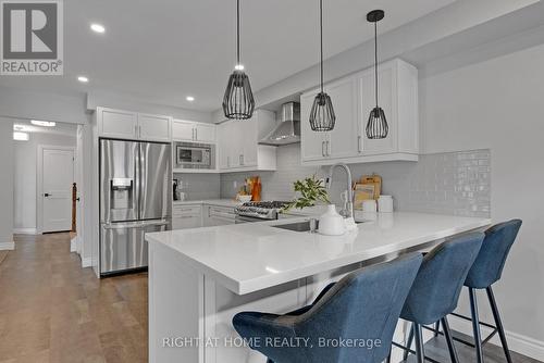 178 High Street, Clarington (Bowmanville), ON - Indoor Photo Showing Kitchen With Stainless Steel Kitchen With Upgraded Kitchen