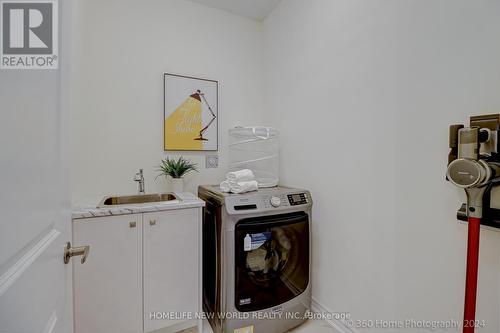 50 Lord Melborne Street, Markham (Victoria Square), ON - Indoor Photo Showing Laundry Room