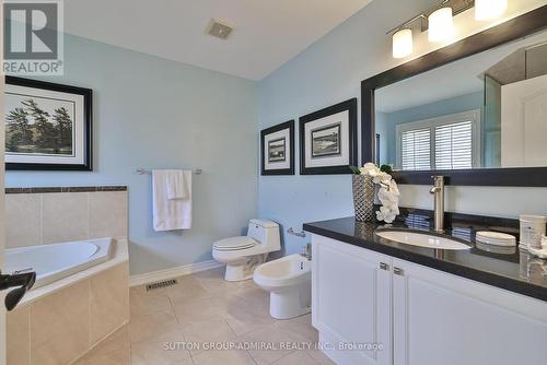 27 Asner Avenue, Vaughan, ON - Indoor Photo Showing Bathroom