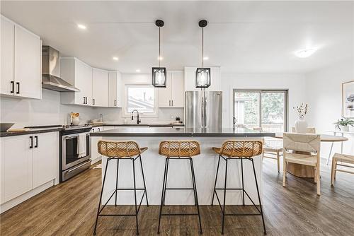 75 Graystone Drive, Hamilton, ON - Indoor Photo Showing Kitchen With Upgraded Kitchen