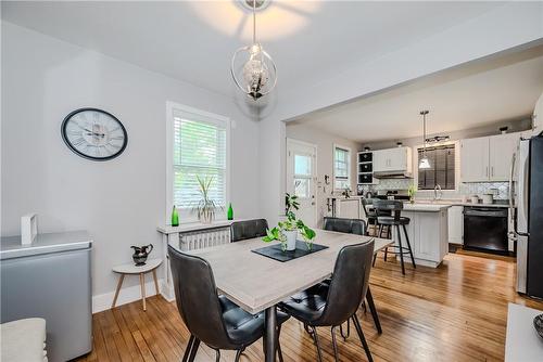 187 Grenfell Street, Hamilton, ON - Indoor Photo Showing Dining Room