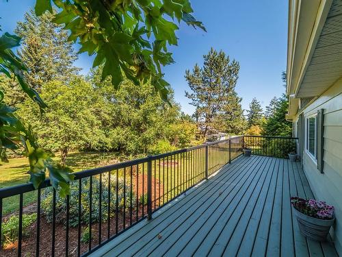 1739 Morden Rd, Nanaimo, BC 