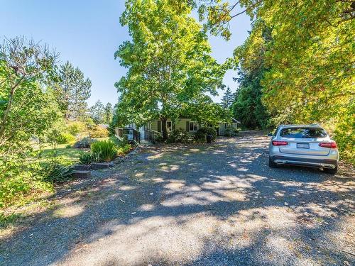 1739 Morden Rd, Nanaimo, BC 