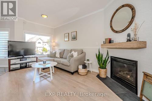 2059 White Dove Circle, Oakville (West Oak Trails), ON - Indoor Photo Showing Living Room With Fireplace