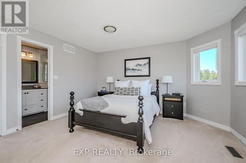 2059 White Dove Circle, Oakville (West Oak Trails), ON - Indoor Photo Showing Bedroom