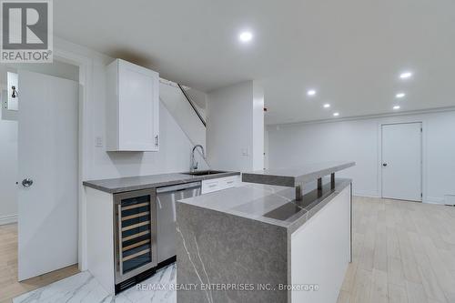 2037 Lynchmere Avenue, Mississauga (Cooksville), ON - Indoor