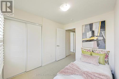 254 - 27 Applewood Lane, Toronto (Etobicoke West Mall), ON - Indoor Photo Showing Bedroom