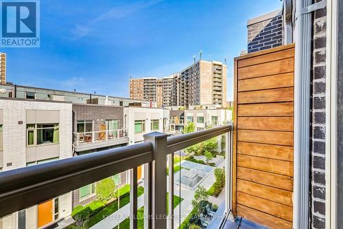 254 - 27 Applewood Lane, Toronto, ON - Outdoor With Exterior