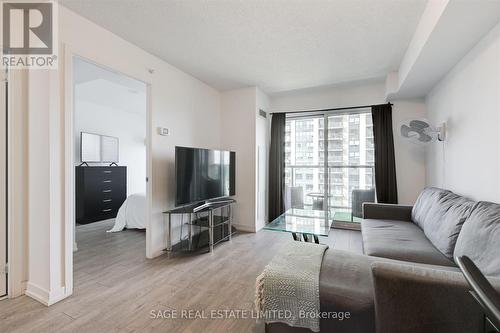 1008 - 1410 Dupont Street, Toronto (Dovercourt-Wallace Emerson-Junction), ON - Indoor Photo Showing Living Room