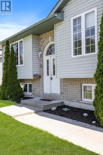 15 Jason Crescent, Quinte West, ON - Outdoor With Facade