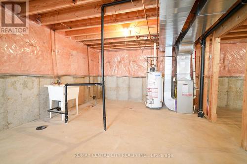 11 Pittao Place, Strathroy-Caradoc (Ne), ON - Indoor Photo Showing Basement