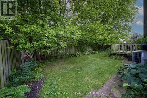 11 Pittao Place, Strathroy-Caradoc (Ne), ON - Outdoor