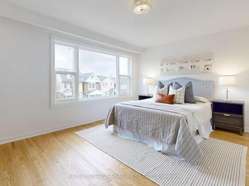 2 Conway Ave, Toronto, ON - Indoor Photo Showing Bedroom