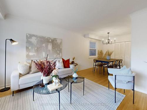 2 Conway Ave, Toronto, ON - Indoor Photo Showing Living Room