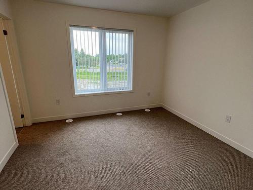 303-1525 Kingston Rd, Pickering, ON - Indoor Photo Showing Other Room