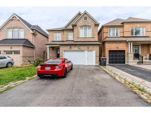 76 Snapdragon Sq, Brampton, ON - Outdoor With Facade