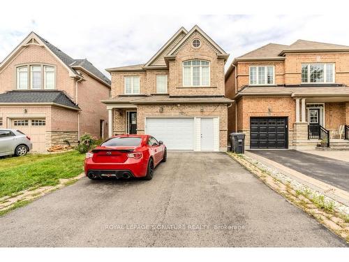 76 Snapdragon Sq, Brampton, ON - Outdoor With Facade