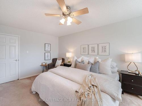 131 Tiller Tr, Brampton, ON - Indoor Photo Showing Bedroom