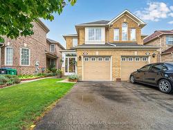 1324 Weir Chse  Mississauga, ON L5V 2X1