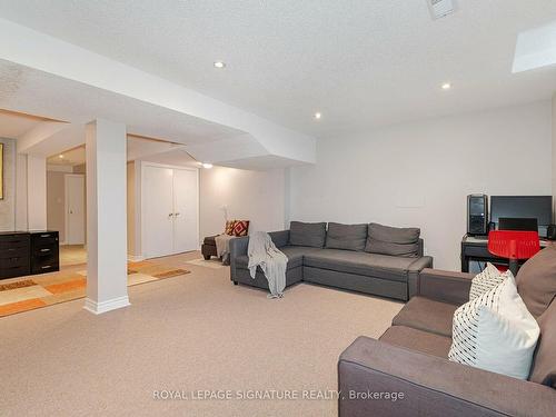 1324 Weir Chse, Mississauga, ON - Indoor