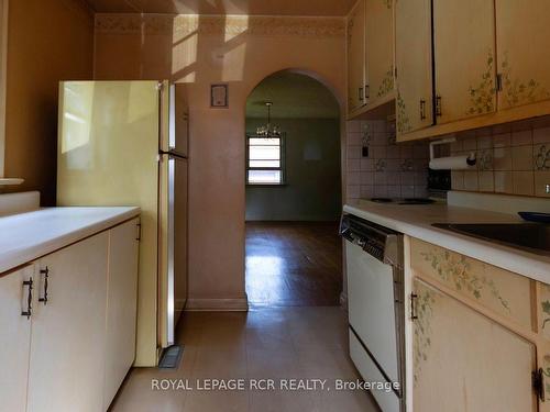 129 James St, Caledon, ON - Indoor Photo Showing Kitchen