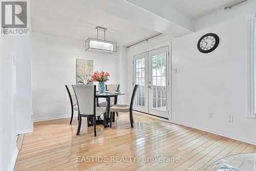 13 - 5021 Sheppard Avenue E, Toronto (Agincourt South-Malvern West), ON - Indoor Photo Showing Dining Room