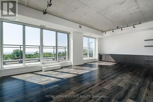 608 - 665 Kingston Road, Toronto (The Beaches), ON - Indoor Photo Showing Other Room