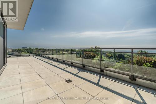 608 - 665 Kingston Road, Toronto (The Beaches), ON - Outdoor With Balcony With View