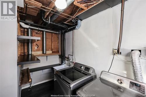 3206 Forest Glade Drive, Windsor, ON - Indoor Photo Showing Laundry Room