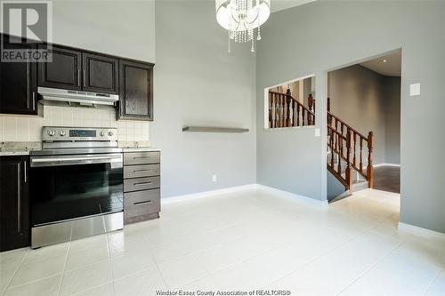 3206 Forest Glade Drive, Windsor, ON - Indoor Photo Showing Kitchen