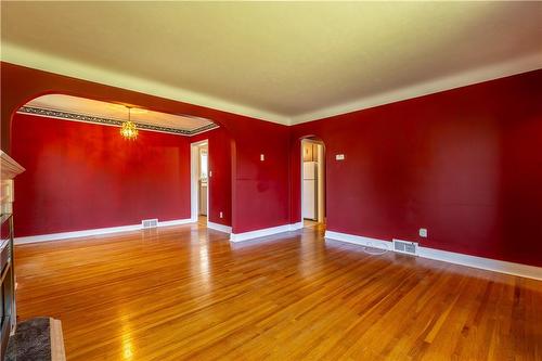 74 Beamer Avenue, St. Catharines, ON - Indoor Photo Showing Other Room