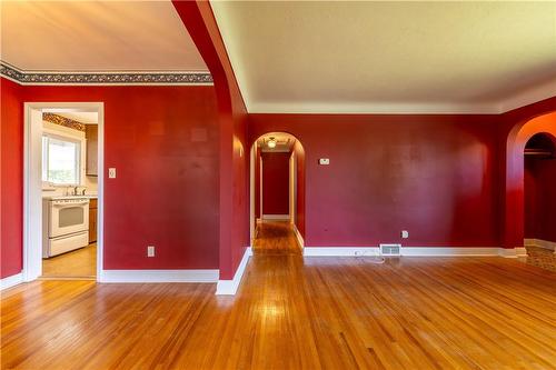 74 Beamer Avenue, St. Catharines, ON - Indoor Photo Showing Other Room