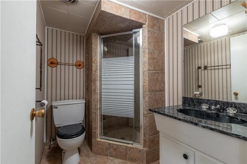 74 Beamer Avenue, St. Catharines, ON - Indoor Photo Showing Bathroom