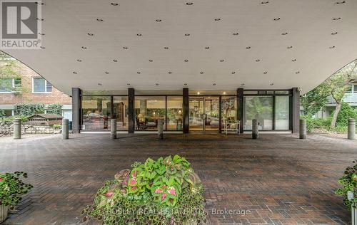 825 - 21 Dale Avenue, Toronto (Rosedale-Moore Park), ON - Indoor Photo Showing Other Room