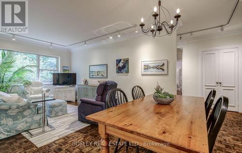 825 - 21 Dale Avenue, Toronto (Rosedale-Moore Park), ON - Indoor Photo Showing Dining Room