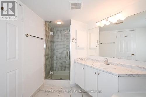 1604 - 3233 Eglinton Avenue, Toronto (Scarborough Village), ON - Indoor Photo Showing Bathroom