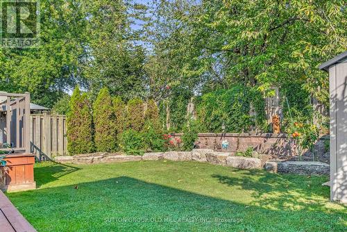 160 Hillside Avenue, Toronto (Mimico), ON - Outdoor With Backyard