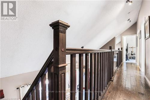 407047 Grey Road 4, Grey Highlands, ON - Indoor Photo Showing Other Room