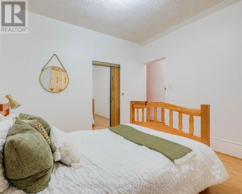 240 Jones Avenue, Toronto (South Riverdale), ON - Indoor Photo Showing Bedroom