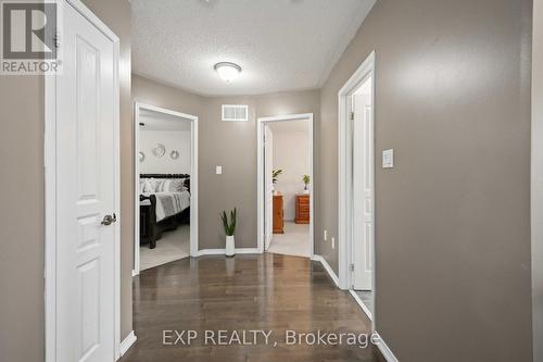 209 Norland Circle, Oshawa (Windfields), ON - Indoor Photo Showing Other Room