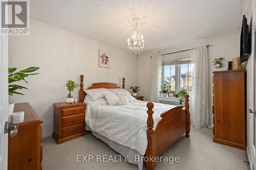 209 Norland Circle, Oshawa (Windfields), ON - Indoor Photo Showing Bedroom