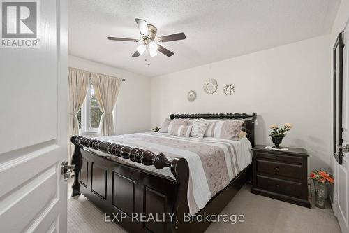 209 Norland Circle, Oshawa (Windfields), ON - Indoor Photo Showing Bedroom