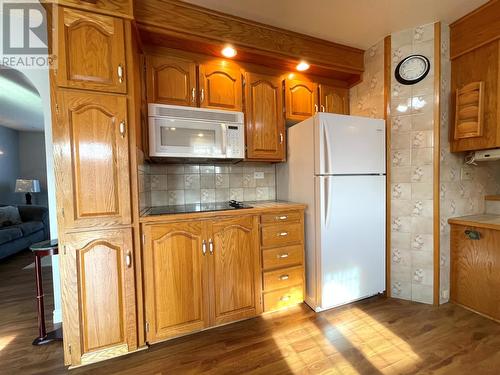 11 Nor West Bottom Road, Noggin Cove, NL - Indoor Photo Showing Kitchen