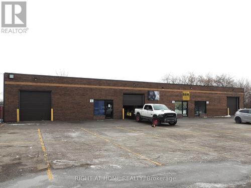 343 Bloor Street W, Oshawa (Stevenson), ON 