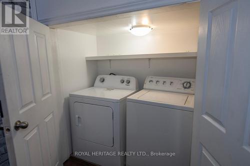 324 Rosedale Drive, Whitby (Downtown Whitby), ON - Indoor Photo Showing Laundry Room