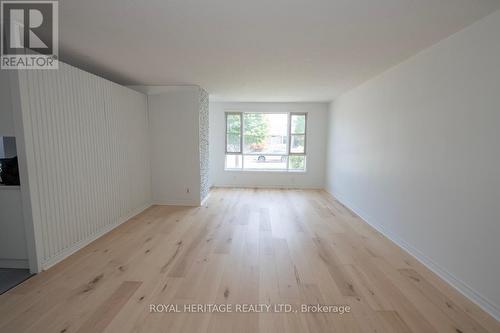 324 Rosedale Drive, Whitby (Downtown Whitby), ON - Indoor Photo Showing Other Room