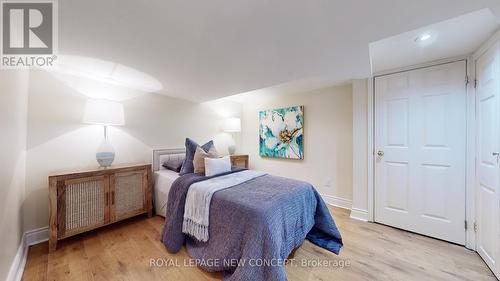 581 Oakwood Avenue, Toronto (Oakwood Village), ON - Indoor Photo Showing Bedroom