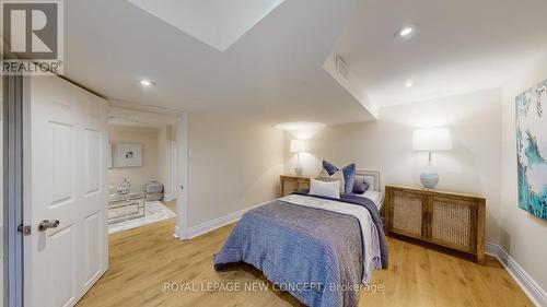 581 Oakwood Avenue, Toronto (Oakwood Village), ON - Indoor Photo Showing Bedroom